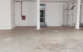 Hala industriala ,cu rampa-Astra - Poză 1