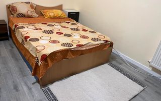 Apartament 2 camere, de inchiriat+ loc de parcare si terasa in curte - Poză 3