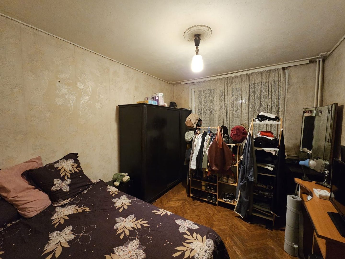 De vanzare apartament cu 4 camere , Soseaua Giurgiului sector4 - Poză 2
