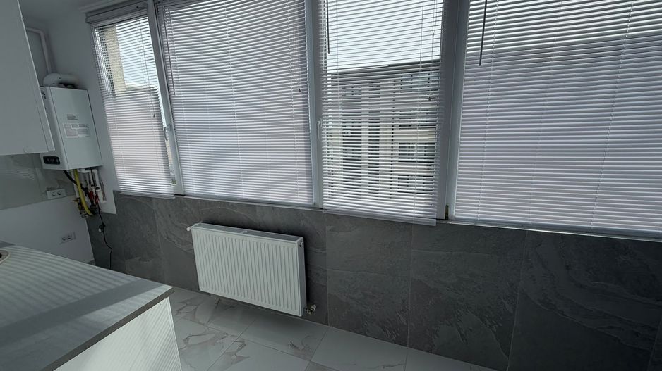 AP. 3 CAMERE- PRIMA INCHIRIERE, PARCARE INCLUSA, CENTRALA PROPRIE - Poză 3