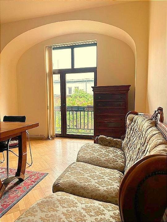 Casă / Vilă cu 11 camere de închiriat în P-ta Romana, Bucuresti - Poză 1