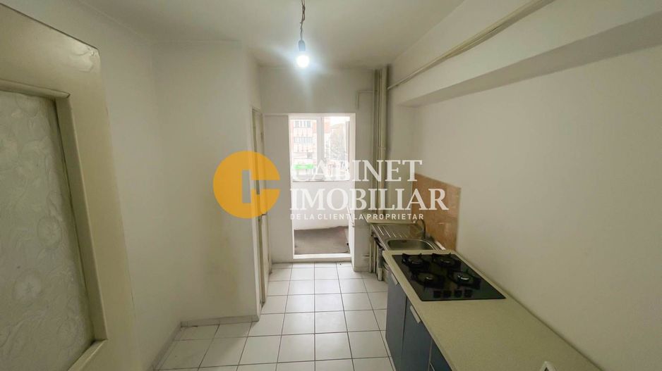 Apartament 3 camere decomandat zona Dacia - Poză 4