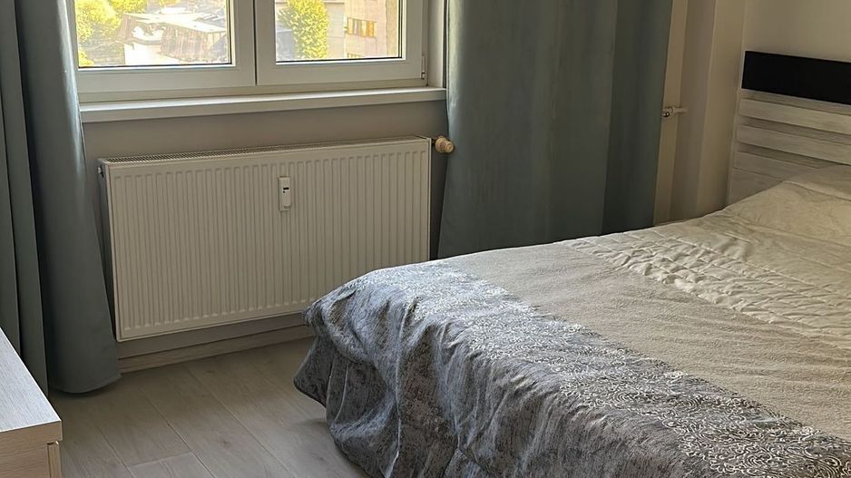 AP. 2 CAMERE- OBOR, BLOC REABILITAT, MOBILAT/UTILAT MODERN - Poză 3