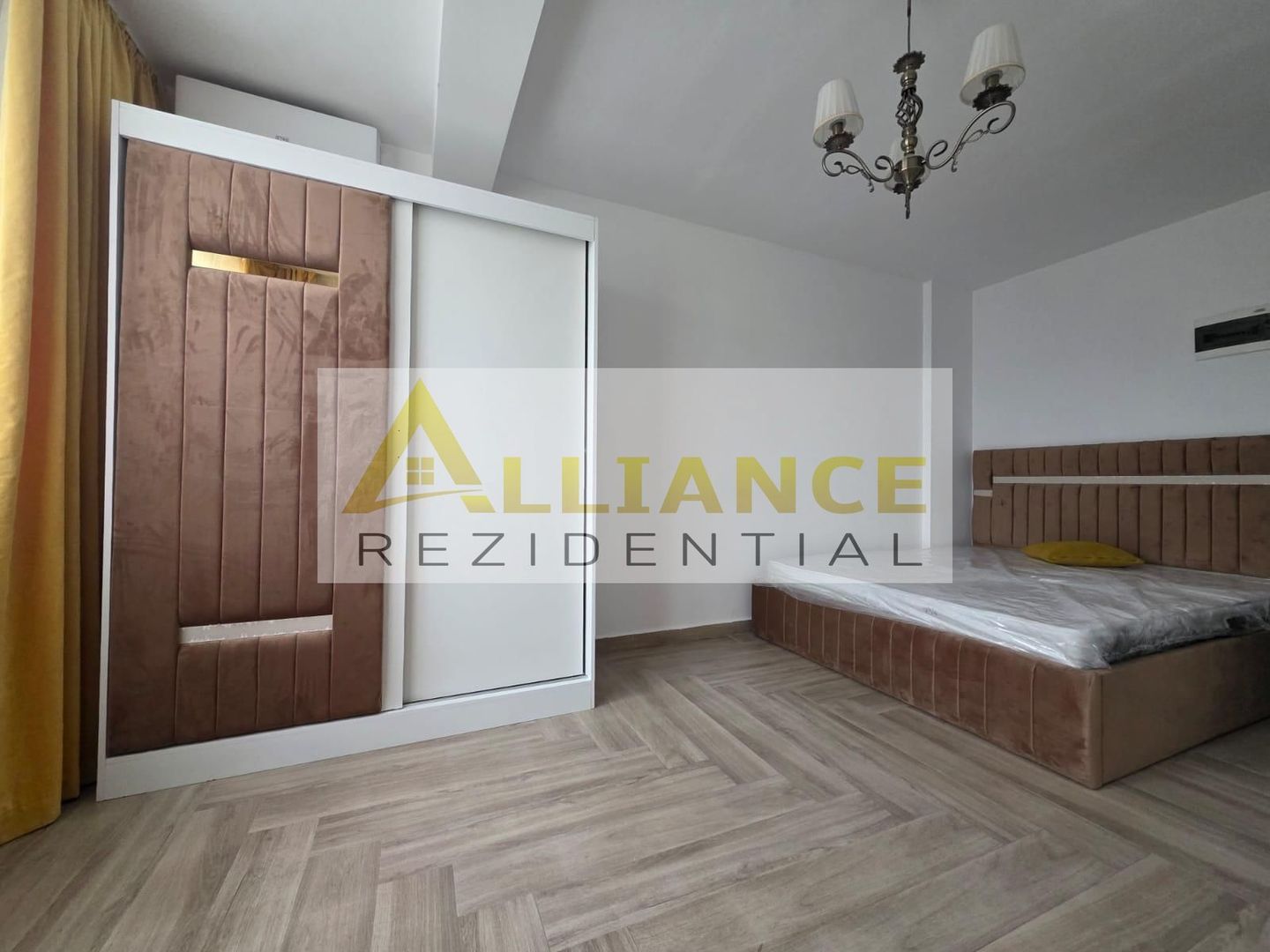 Garsoniera de vanzare 26 mp  etaj 2/4  complet mobilata si utilata - Poză 1