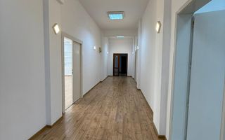 Spațiu de birouri de închiriat – zona Universitate - Poză 14