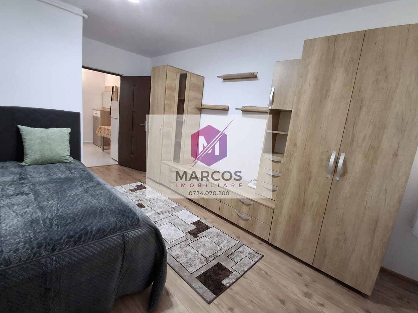 Apartament de închiriat în Resita - Poză 1