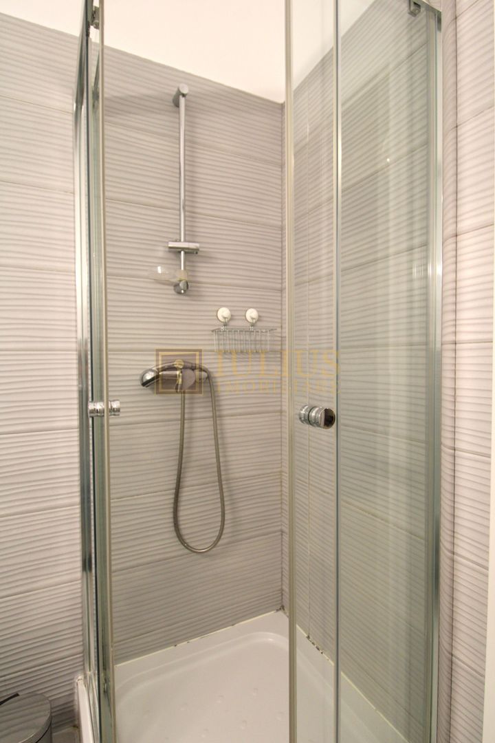 Ultracentral/pietonala, renovat modern; UNIRII - Poză 10