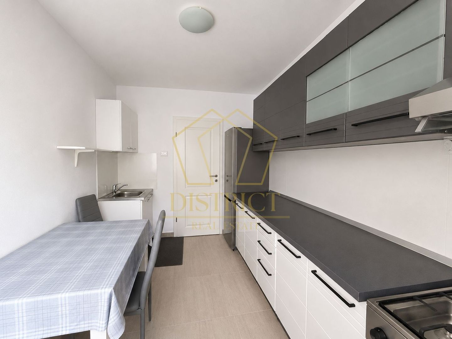 Apartament decomandat cu 2 camere | Aradului | Prima închiriere - Poză 6