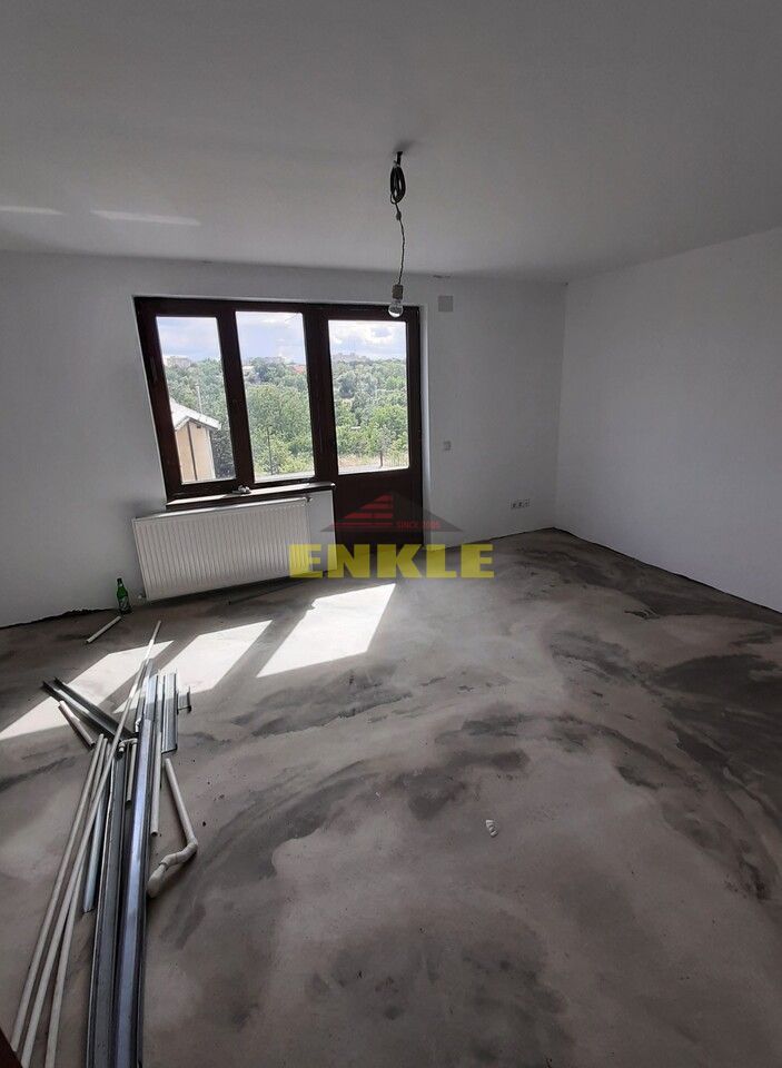 Casa parter + etaj 200 mp + teren 500 mp , Anl Ciusmea - Poză 4