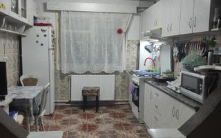 Ag BRASADAS vinde apt 3 cam etaj 2/4 Micro 16. - Poză 6