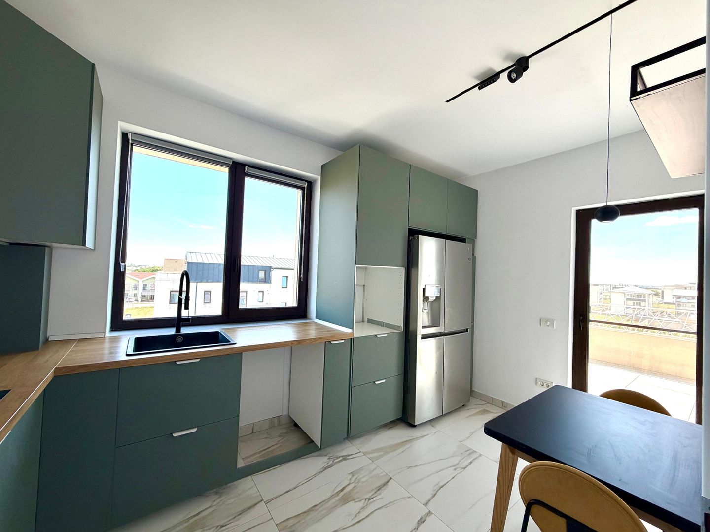 Apartament tip Penthouse cu terasa - 2 camere - Giroc - Poză 7