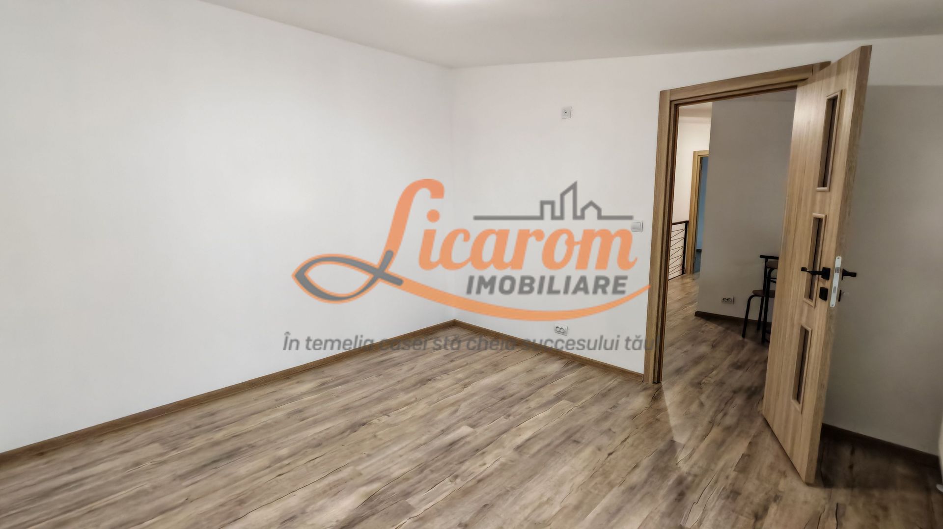 Casa P+E zona Astra-Racadau,4 camere,curte comuna.Comision 0 - Poză 11