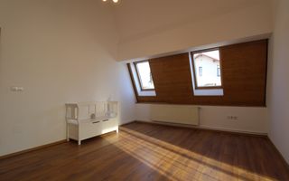 Braytim, casa ideala pentru activitati comericiale/birouri. - Poză 35