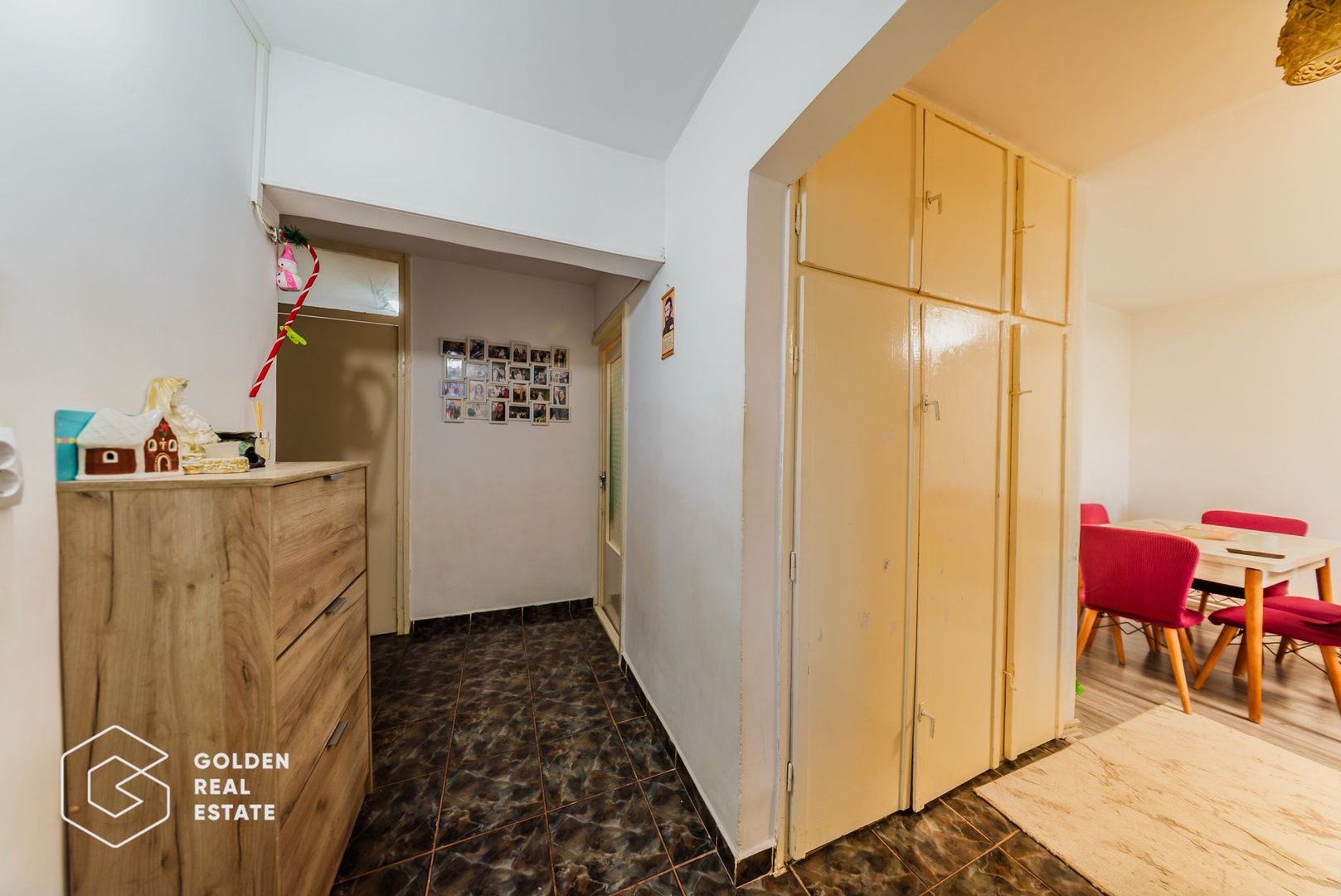 Apartament 3 camere, decomandat, Confectii, comision 0% - Poză 4