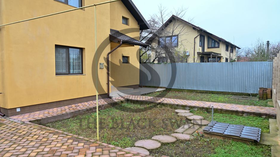 Casa 5 camere de vanzare | Moderna | Stoenesti, Prahova | Comision 0% - Poză 2