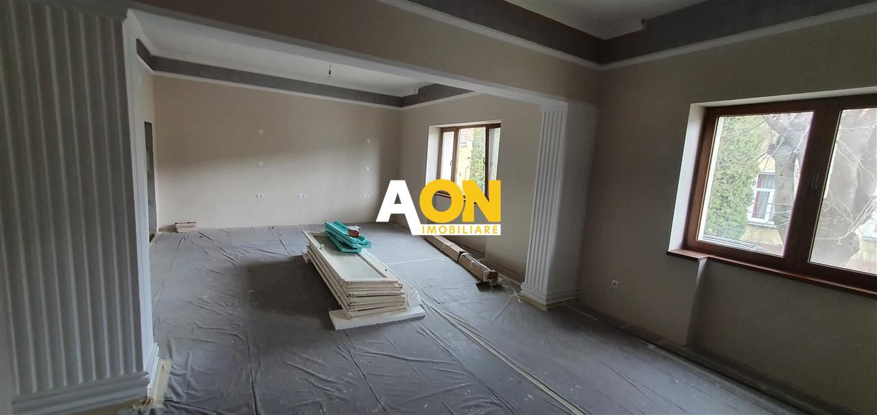 Casa/Vila Zona Centru - Poză 3