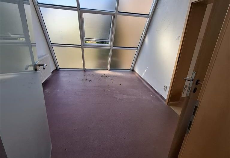 Casa D+P+2 E Elisabetin-Balcescu 7 locuri de parcare birouriclinicaetc - Poză 13