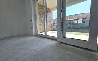 Casa Sibiu, intrare Selimbar, garaj, pivnita, curte mare - Poză 19