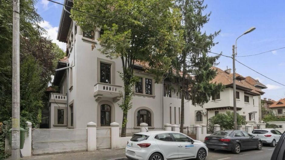 Vilă interbelică în stil neoromânesc restaurată integral - Aviatorilor - Poză 2