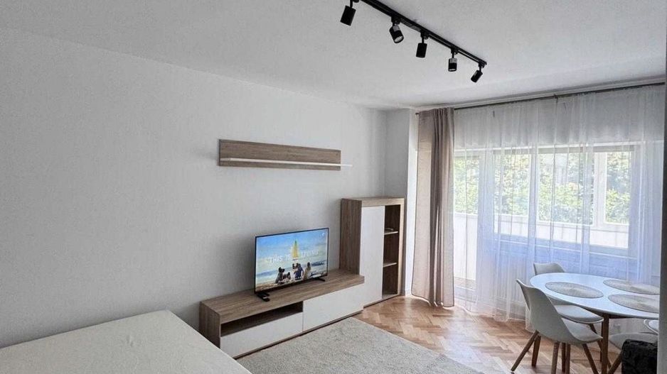 GARSONIERA- TEI, PRIMA INCHIRIERE, REABILITAT, BUCATARIE INCHISA - Poză 2