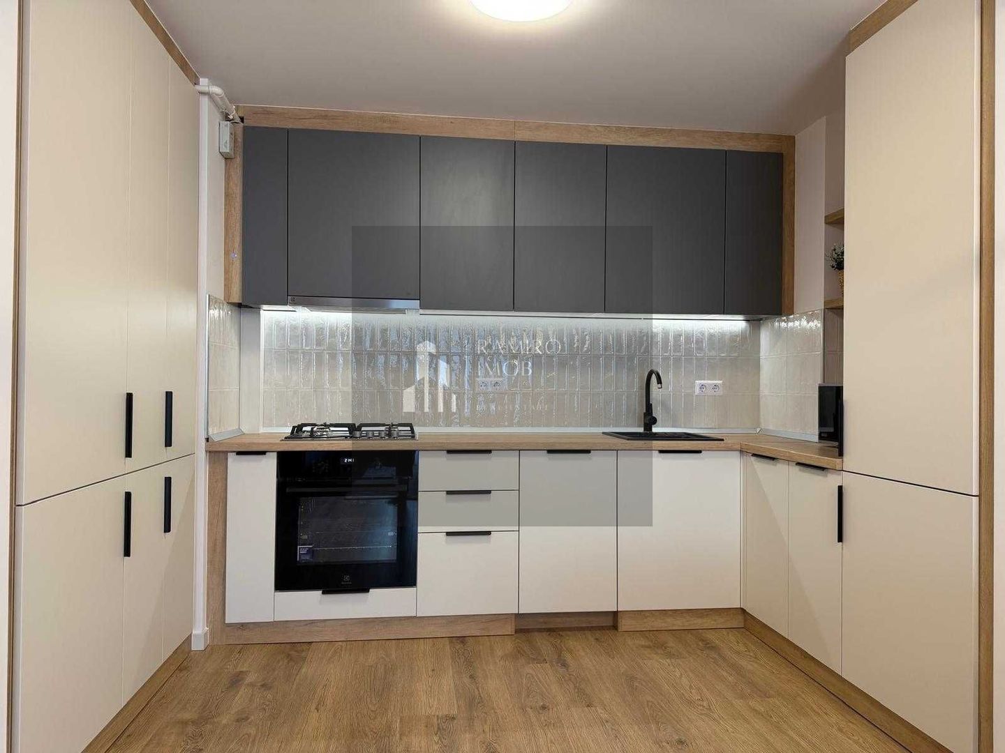 Apartament 2 camere | Blvd Ghencea | Centrala | Prox metrou | Parcare - Poză 5