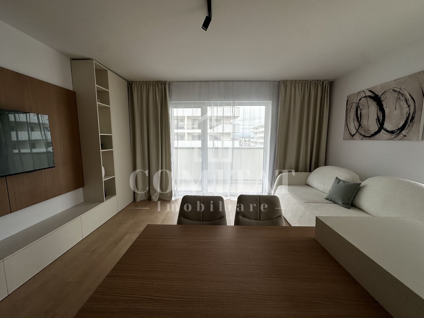 Apartamnet la cheie | Etaj intermediar | Zona Eroior Floresti - Poză 6