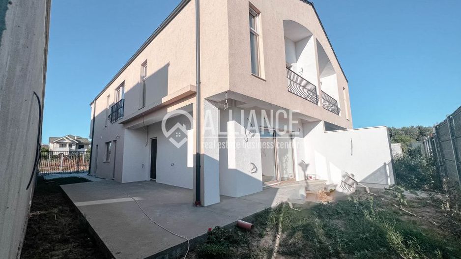 TOMIS PLUS (COD 05)Casa Premium Intr-un Cartier Nou  Liniste, - Poză 37