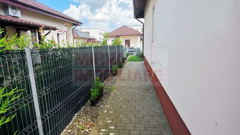 Vilă 5 camere de închiriat – Păulești, Cartier Magnolia - Poză 4