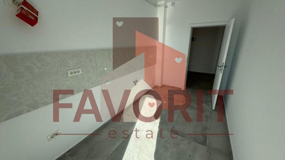 Gradina proprie. Spatios. Decomandat. Finisaje la alegere - Poză 1