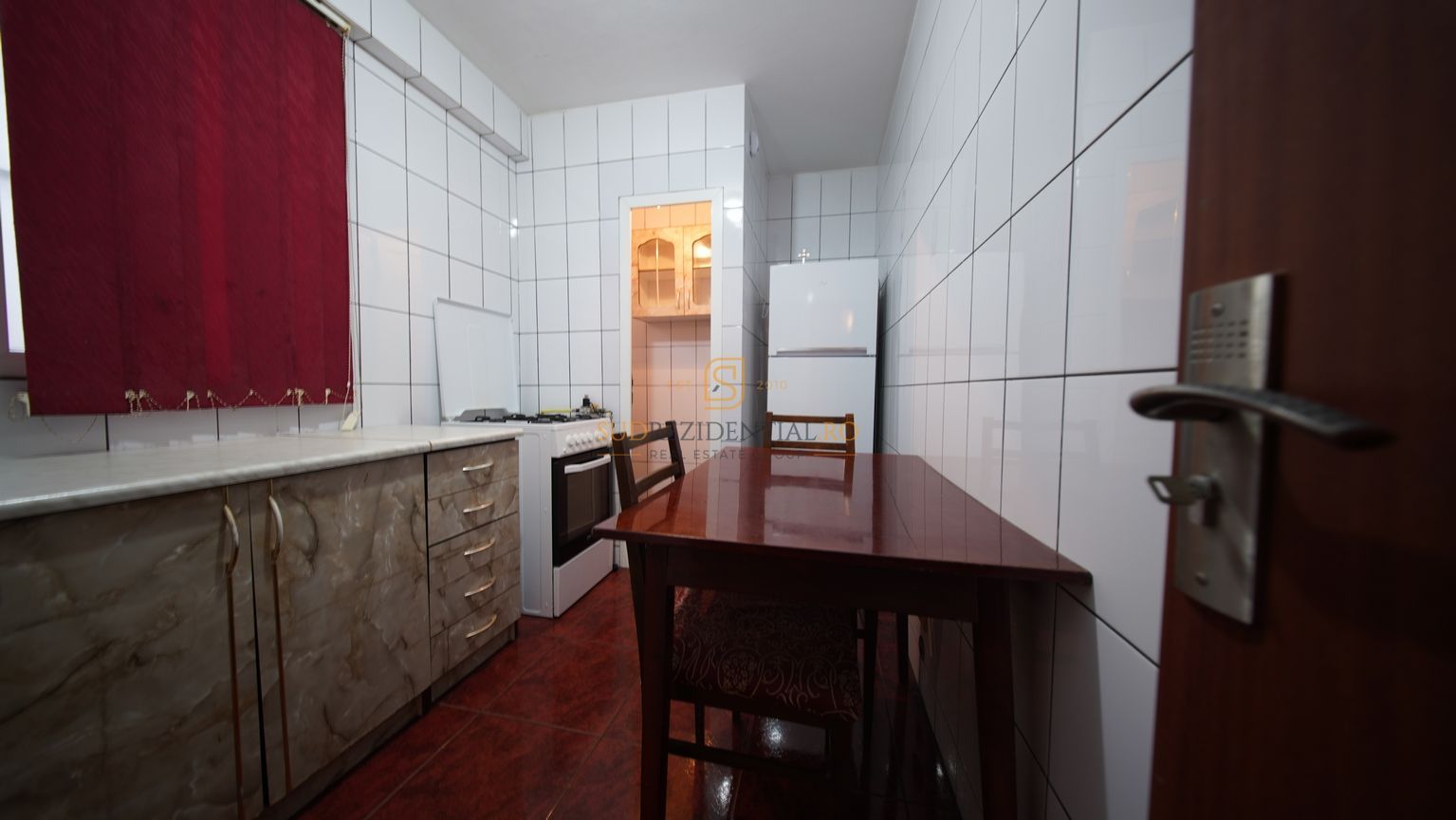 Eroii Revolutiei - Apartament cu 2 camere, decomandat, Comision 0% - Poză 13