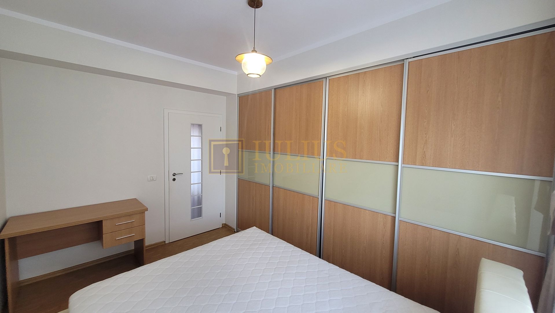 Spatios, mobilat modern, centrala proprie, zona Girocului/Esso. - Poză 13