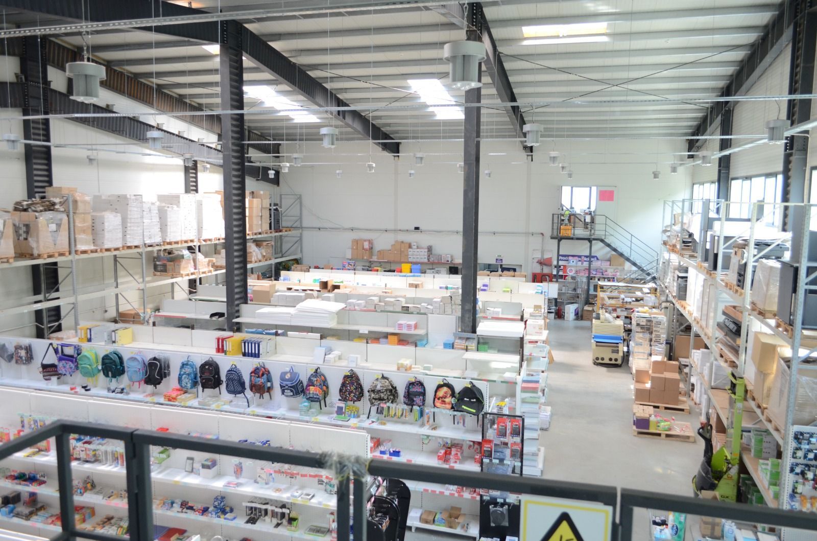 Hala de vanzare/inchiriere - Poză 8