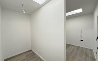 Ap pe 2 niveluri. 3 camere, 2 bai. 2 locuri de parcare. - Poză 14