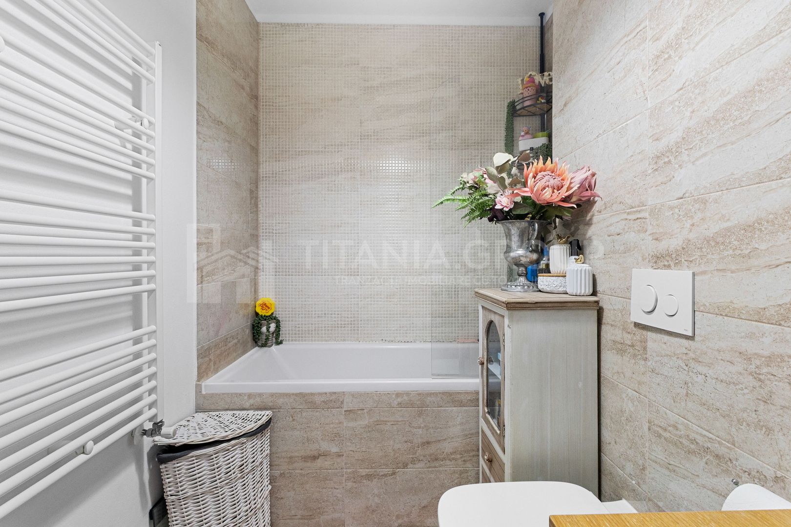 Apartament cochet mobilat-utilat, 3 camere, parcare, boxa, Kasper Coresi - Poză 14