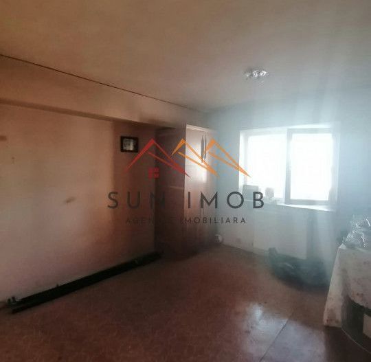 Apartament 3 camere, ultracentral, 1990, 2 bai, 2 balcoane, 74 mp utili - Poză 9
