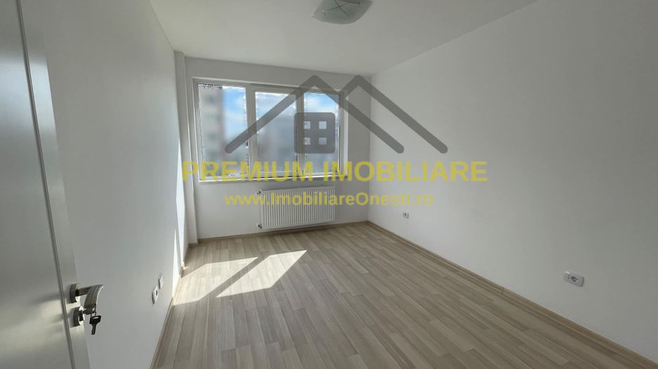 Apartament 2 Camere Zona de sus - renovat complet - Poză 1