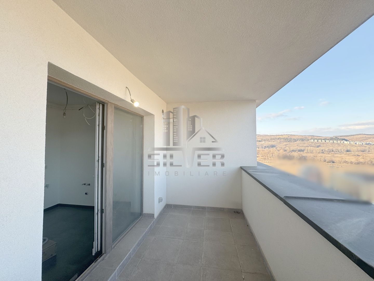 Apartament cu 3 camere/90 mp/parcare/View spectaculos. - Poză 3