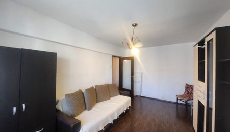 Apartament de vanzare 3 camere Gavana - 115 K