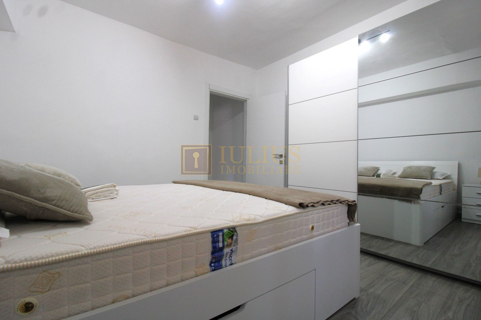 4 camere decomandate, la doar 3 min de Iulius Mall - Poză 9