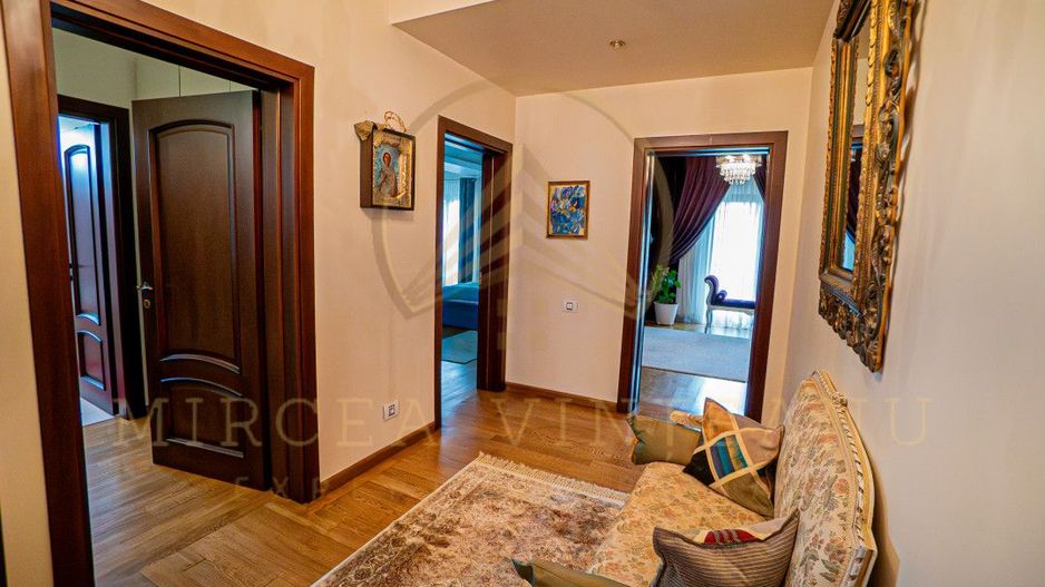 Vânzare vila spectaculoasa S+P+1+M situată in zona Tomis II - Spitalul Județean. - Poză 19