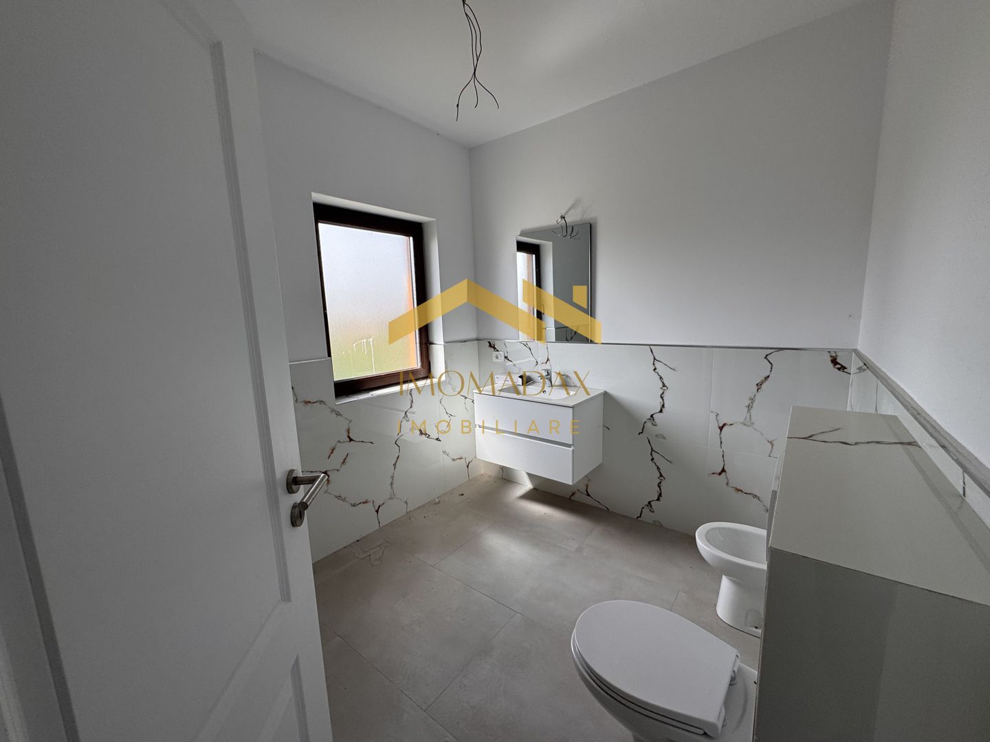 Utvin-4 camere-Predare la Cheie - Poză 8