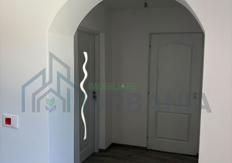 Apartament complet renovat, 3 camere, de vânzare în Carjoaia, comuna Cotnari, județul Iași - Poză 3