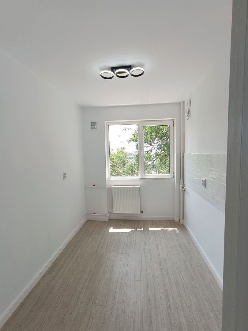 Apartament 2 camere 1 Mai - Poză 2