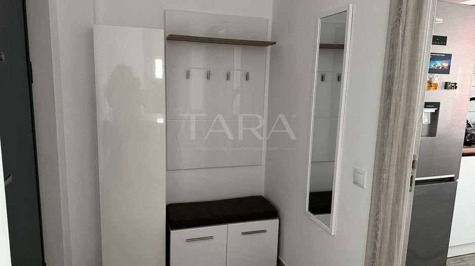 Apartament cu 2 camere, balcon de 20,45 mp, bloc nou. - Poză 4