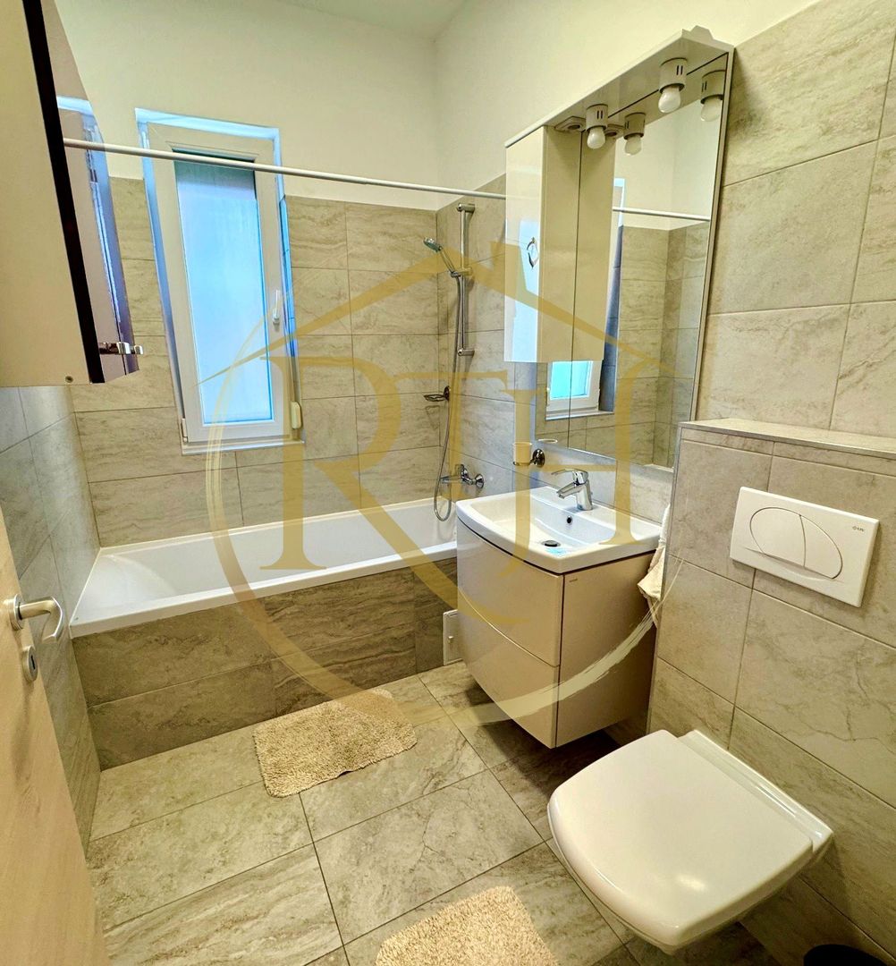 Oferim spre inchiriere, apartament cu 3 camere si curte proprie, Dumbravita - Poză 8