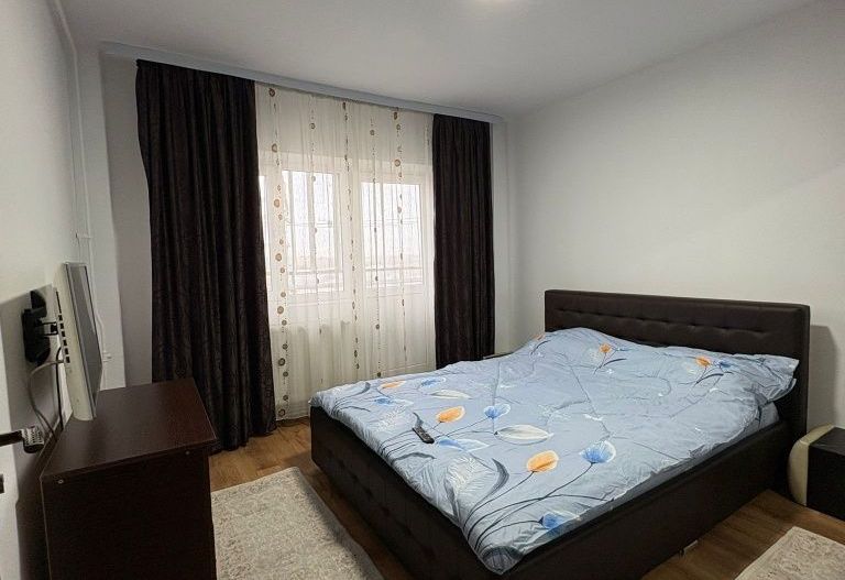 Inchiriere apartament 3 camere  confort 1 - Poză 2