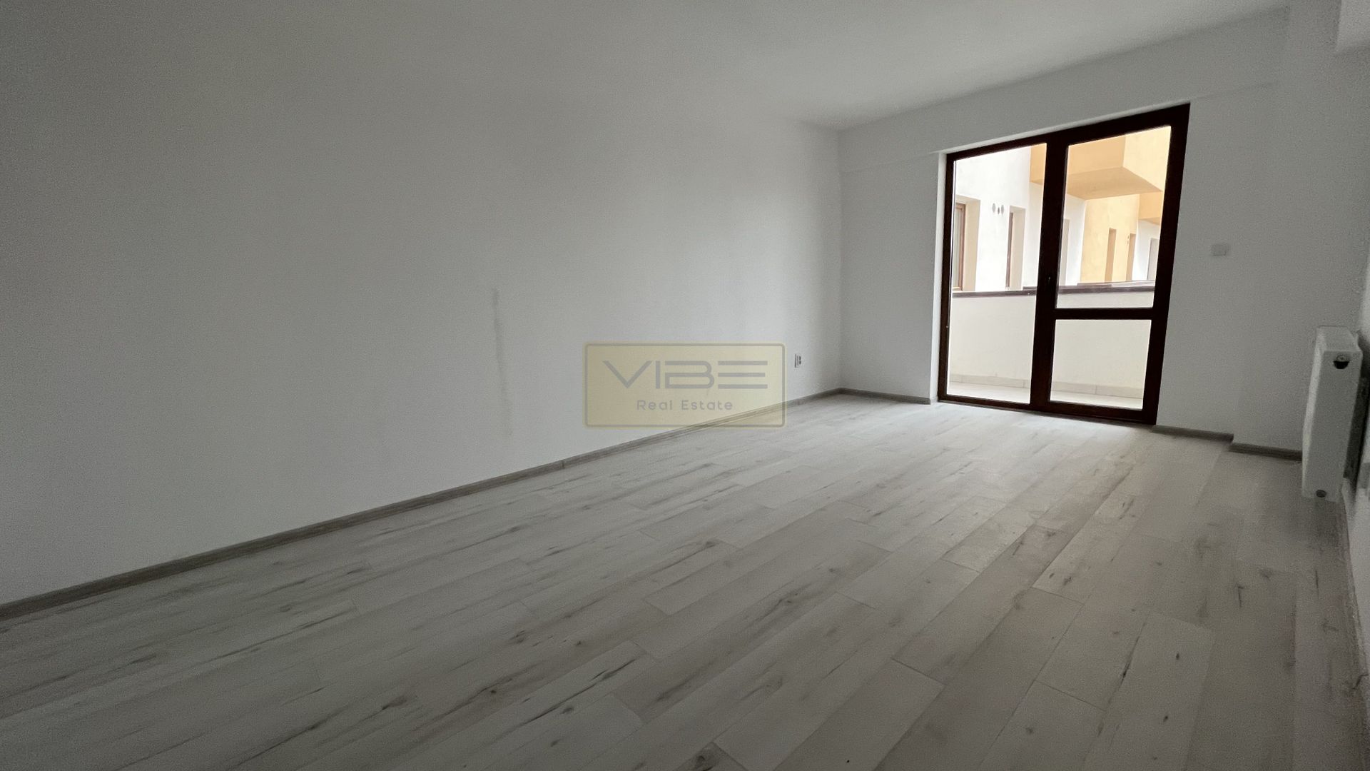 Bloc Nou, 2 camere decomandat, Intabulat, Bucium - Poză 1