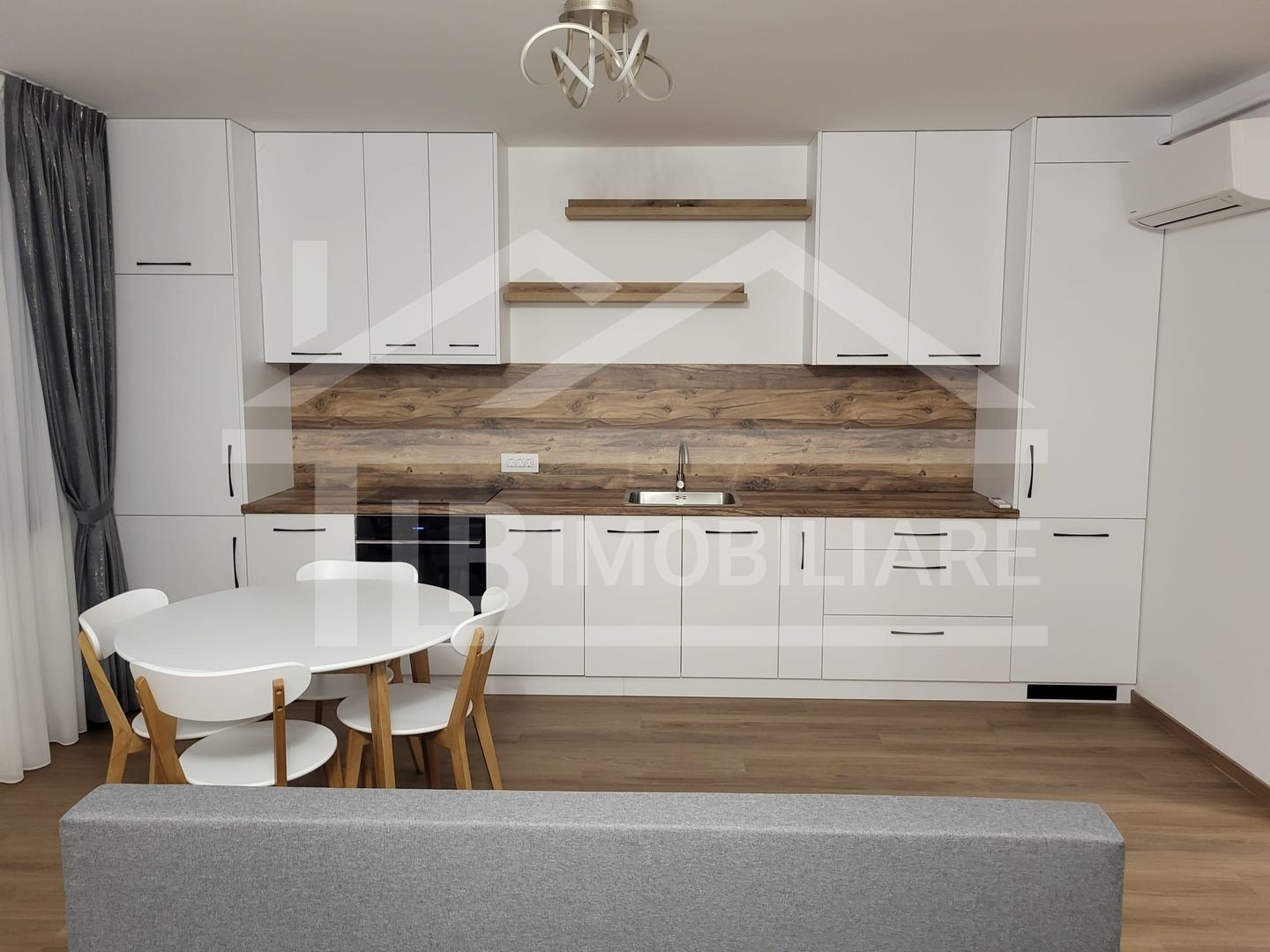 Studio, 49mp, parcare, boxă, Zona Central - Poză 5