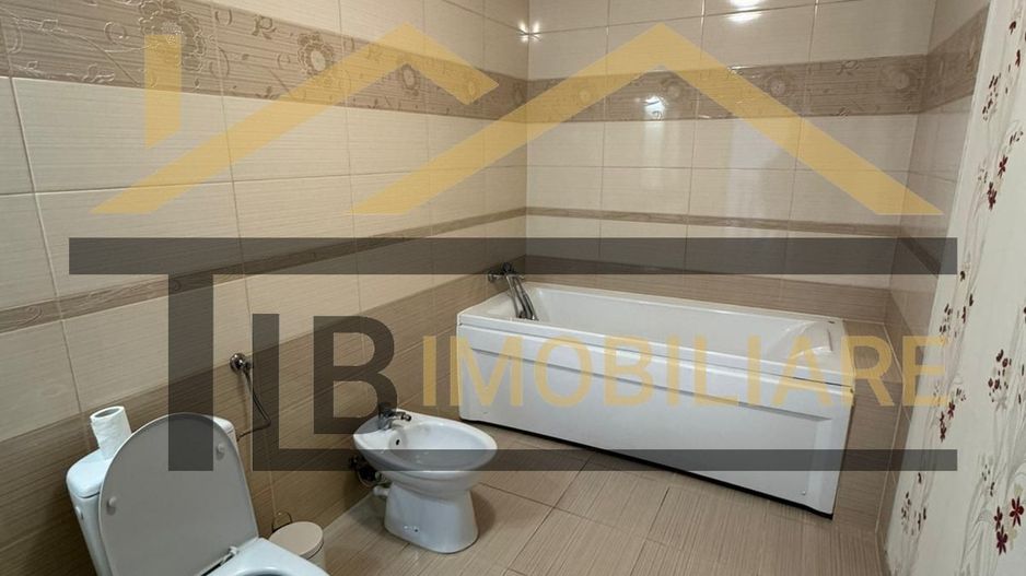 Casa cu 4 camere, 150 mp utili, parcare, Zona Livezeni - Poză 11