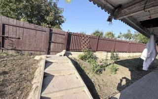 Casă de vânzare în Strunga, județul Iași - 2 camere, teren 1756 mp - Poză 7